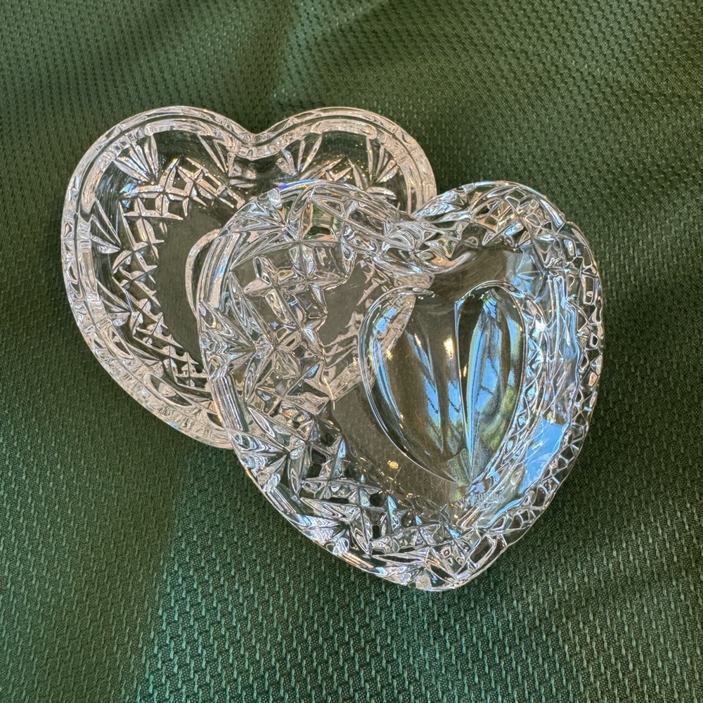 Waterford Crystal With Love Heart Shaped Covered Trinket Box - Picture 1 of 8